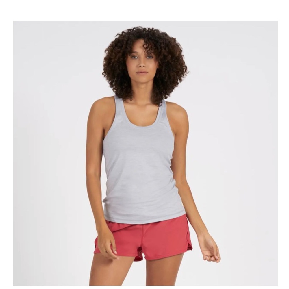 Vuori Lux Performance Tank platinum heather